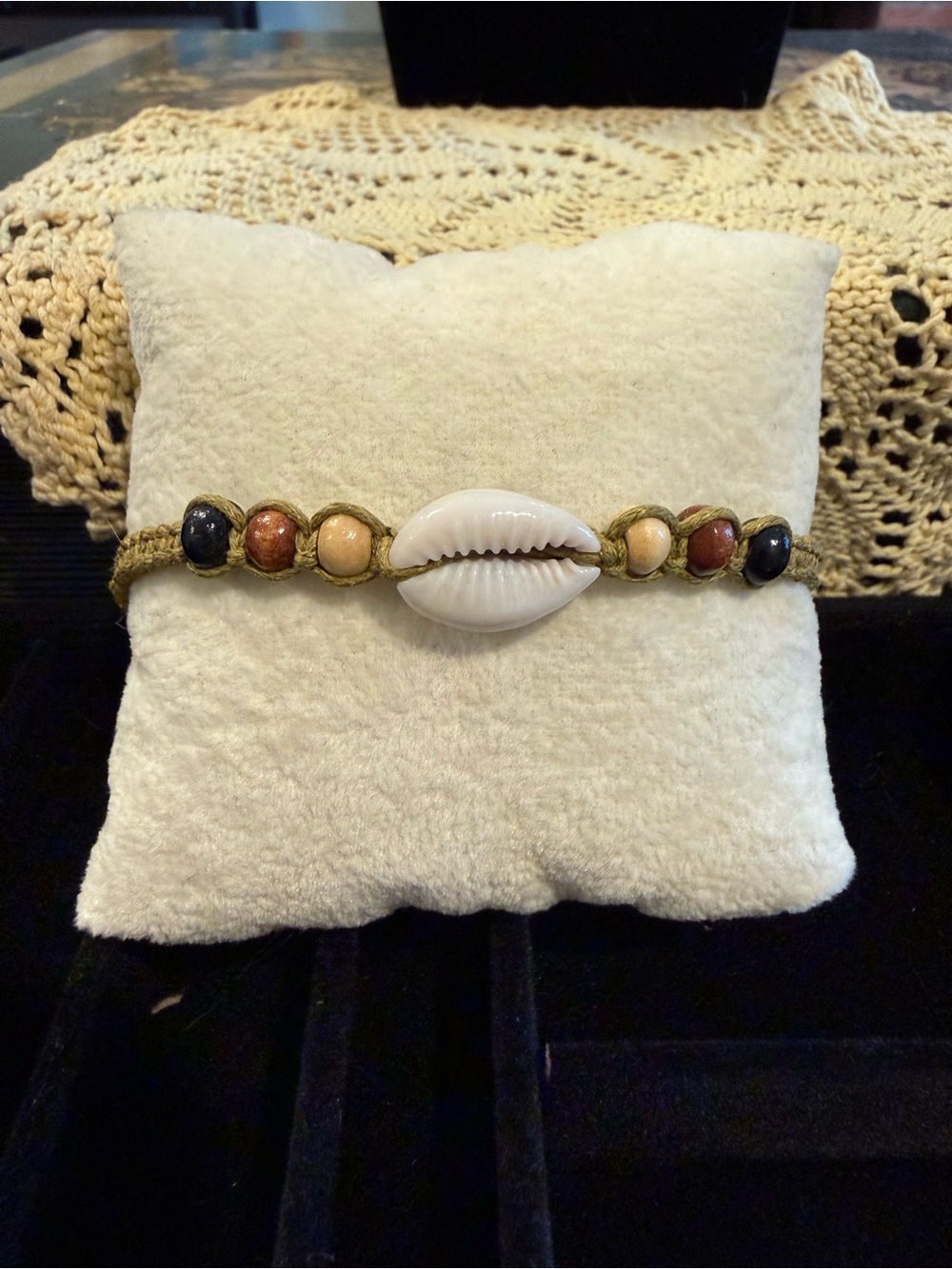 Natural Cowrie Shell Macrame Bracelet with Multicolor Stone Beads